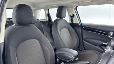 MINI Hatchback 1.5 Cooper Classic Premium 5dr Petrol Hatchback